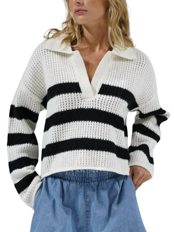 Ari Stripe Sweater In Ivory Black Stripe