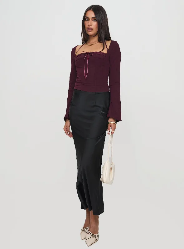 Trynia Long Sleeve Top Burgundy